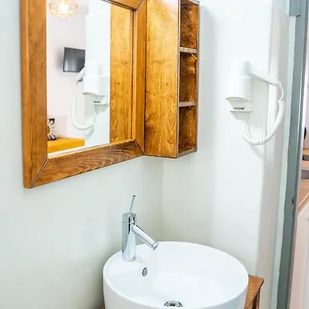 Anemos Guest Apts 卡尔帕索斯