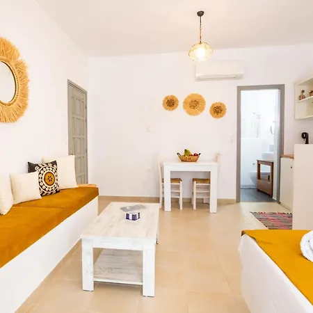 Anemos Guest Apts * Карпатос