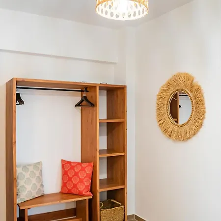 Apartment Anemos Guest Apts *